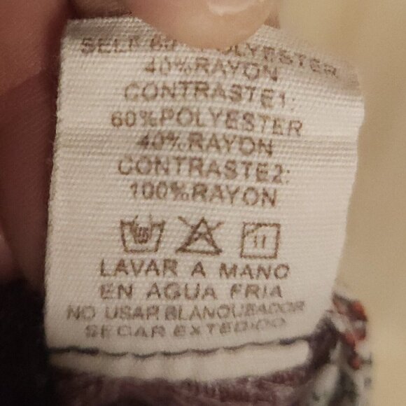 Hem & Thread Womens Maroon Paisley Mixed Material Silky Thermal Top Small - Picture 6 of 7